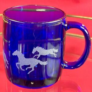 Vintage 1970s–1980s Arcoroc France Cobalt Blue‎ Glass Horse Mug Western Cowgirl